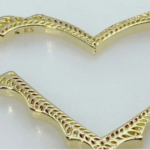 Kendra Scott Sophee Gold Heart Hoop Earrings NWT - Picture 4 of 6